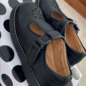✨NEW School Shoes with Box for Toddler Girls Sz.11